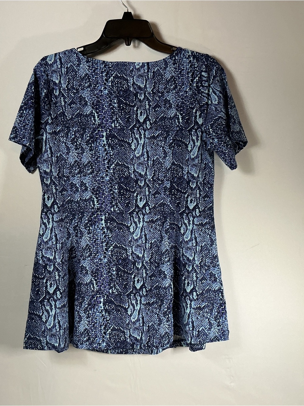 Blue Snake-Print Short Sleeve Women's Tee